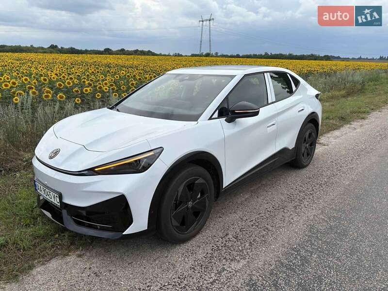 Внедорожник / Кроссовер Volkswagen ID. UNYX 2024 в Киеве