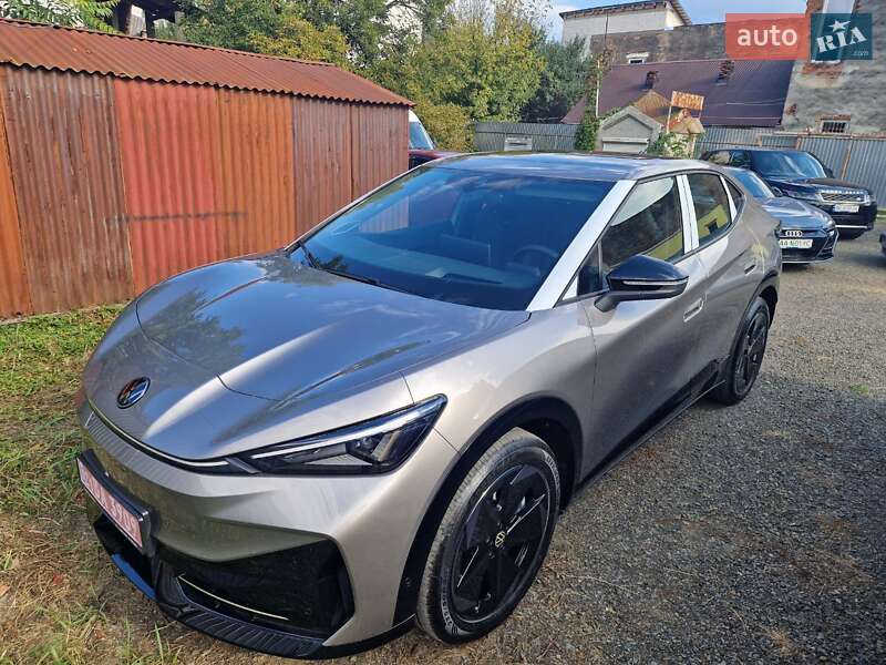 Внедорожник / Кроссовер Volkswagen ID. UNYX 2025 в Ужгороде фото 4 Внедорожник / Кроссовер Volkswagen ID. UNYX 2025 в Ужгороде