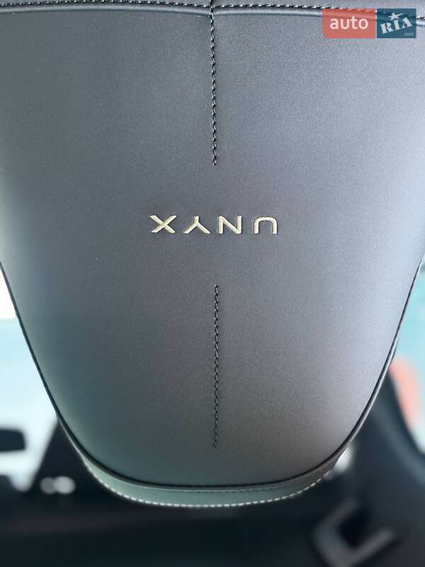 Внедорожник / Кроссовер Volkswagen ID. UNYX 2024 в Львове