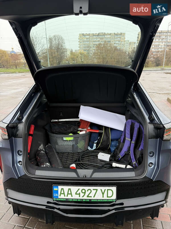 Внедорожник / Кроссовер Volkswagen ID. UNYX 2025 в Киеве