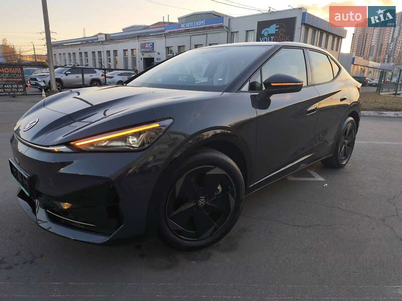 Внедорожник / Кроссовер Volkswagen ID. UNYX 2024 в Киеве