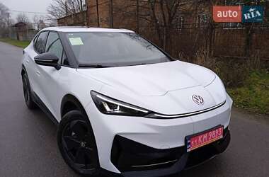 Внедорожник / Кроссовер Volkswagen ID. UNYX 2025 в Черновцах