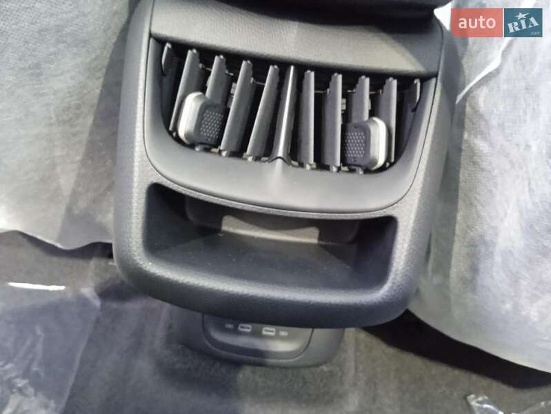 Внедорожник / Кроссовер Volkswagen ID. UNYX 2025 в Черновцах