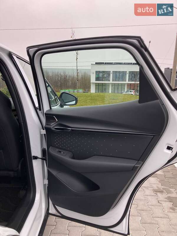 Позашляховик / Кросовер Volkswagen ID. UNYX 2024 в Львові