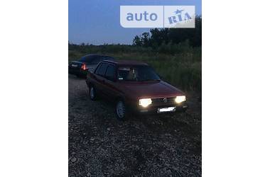 Седан Volkswagen Jetta 1988 в Черновцах