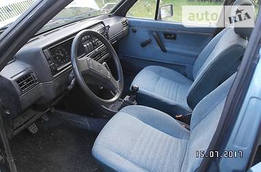 Седан Volkswagen Jetta 1987 в Радивилове