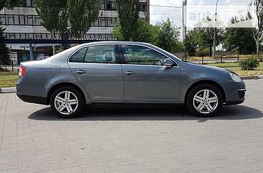 Седан Volkswagen Jetta 2007 в Запорожье