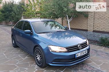 Седан Volkswagen Jetta 2016 в Киеве