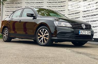 Седан Volkswagen Jetta 2017 в Киеве