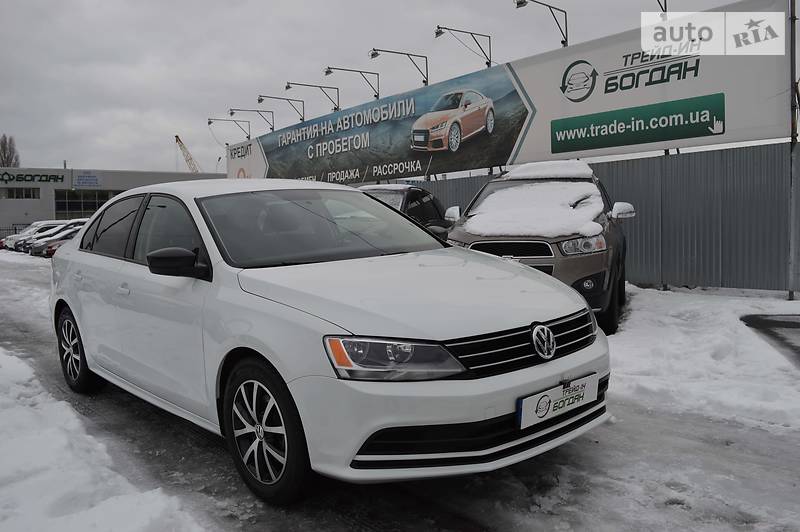 Седан Volkswagen Jetta 2016 в Киеве