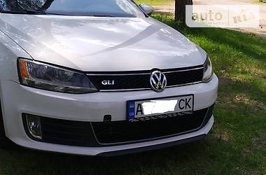 Седан Volkswagen Jetta 2013 в Житомире