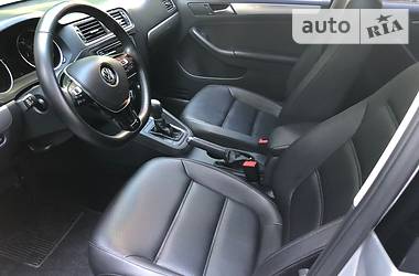 Седан Volkswagen Jetta 2015 в Харькове