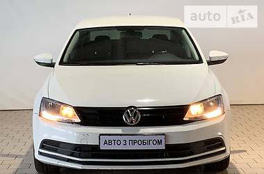 Седан Volkswagen Jetta 2016 в 