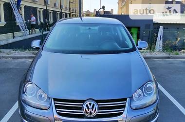 Седан Volkswagen Jetta 2006 в Киеве