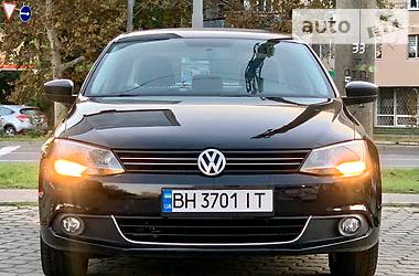 Седан Volkswagen Jetta 2012 в Одессе