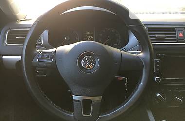 Седан Volkswagen Jetta 2012 в Киеве