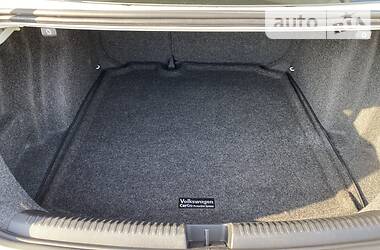 Седан Volkswagen Jetta 2017 в 