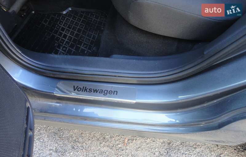 Седан Volkswagen Jetta 2014 в Запоріжжі