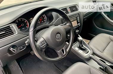 Седан Volkswagen Jetta 2012 в 