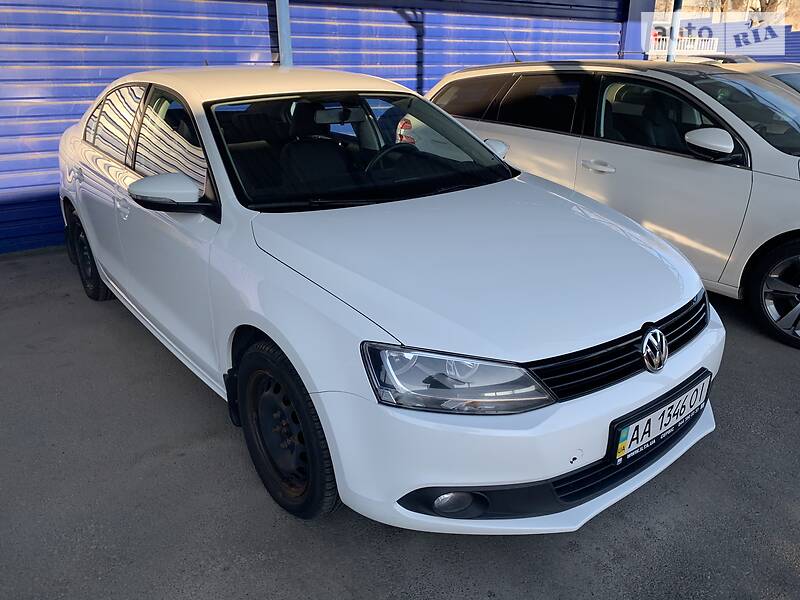 Седан Volkswagen Jetta 2014 в Києві