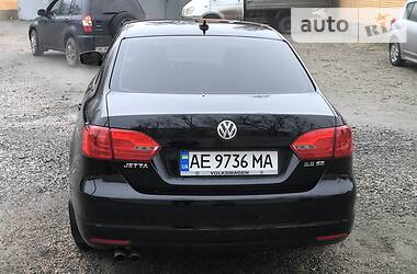 Седан Volkswagen Jetta 2012 в Дніпрі