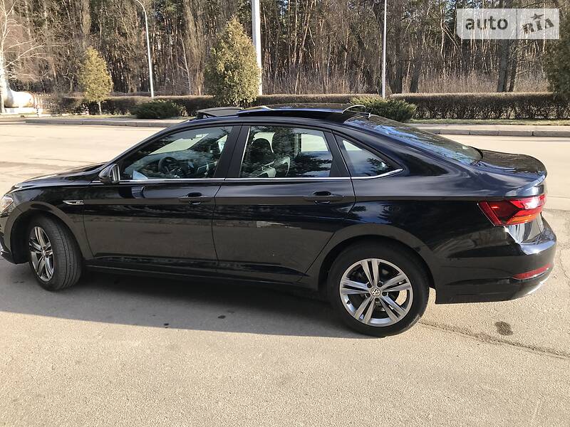 Седан Volkswagen Jetta 2018 в Харкові