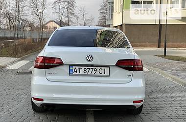 Седан Volkswagen Jetta 2017 в 
