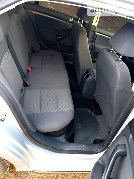 Седан Volkswagen Jetta 2008 в Ахтырке