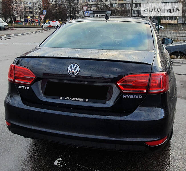 Седан Volkswagen Jetta 2012 в Києві