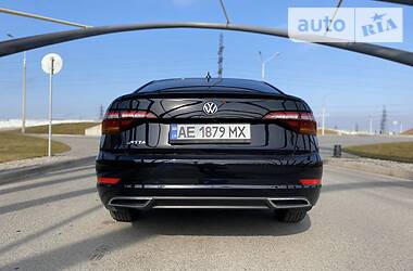 Седан Volkswagen Jetta 2018 в 