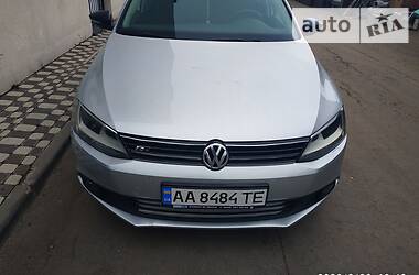 Седан Volkswagen Jetta 2012 в Києві