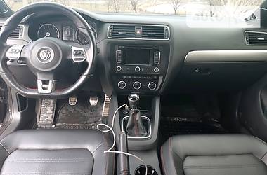 Седан Volkswagen Jetta 2013 в Кривом Роге