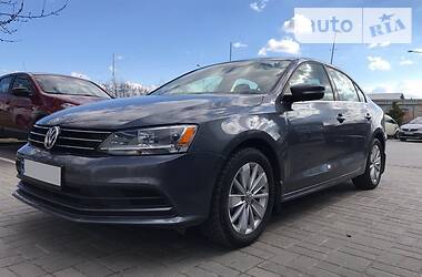 Седан Volkswagen Jetta 2015 в 