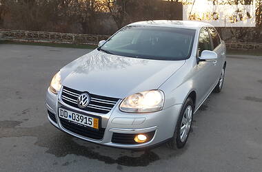 Седан Volkswagen Jetta 2007 в 