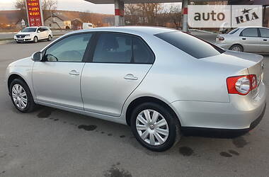 Седан Volkswagen Jetta 2007 в 