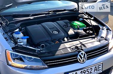 Седан Volkswagen Jetta 2011 в 
