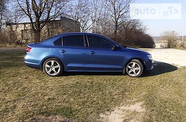 Седан Volkswagen Jetta 2015 в 