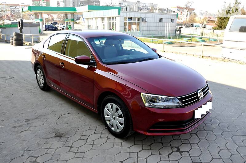 Седан Volkswagen Jetta 2017 в Львові