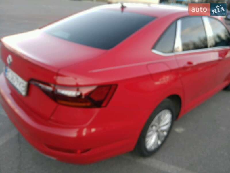 Седан Volkswagen Jetta 2018 в Львове