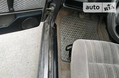 Седан Volkswagen Jetta 1992 в 