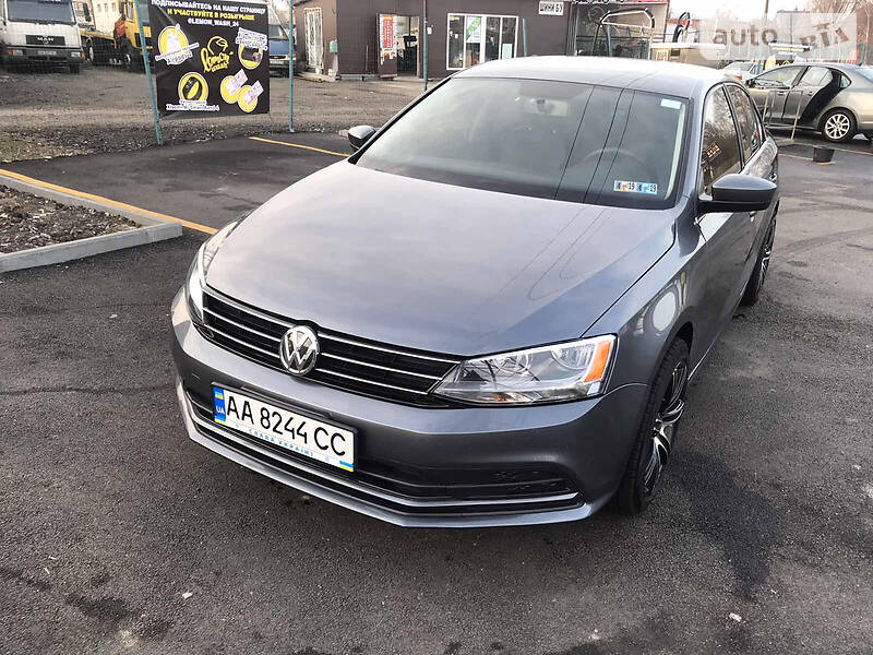 Седан Volkswagen Jetta 2016 в Києві