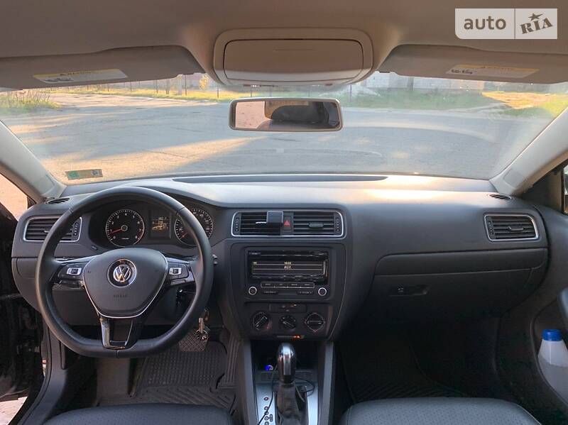 Седан Volkswagen Jetta 2013 в Києві