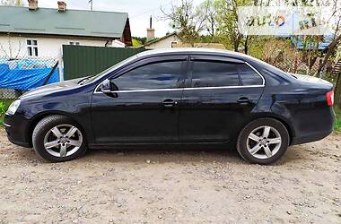 Седан Volkswagen Jetta 2006 в Львове