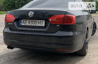 Седан Volkswagen Jetta 2013 в 