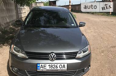Седан Volkswagen Jetta 2014 в Кривом Роге