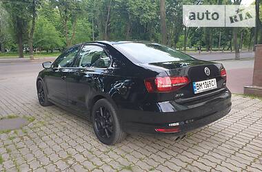 Седан Volkswagen Jetta 2017 в Києві