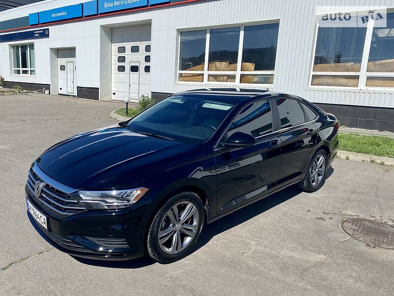 Седан Volkswagen Jetta 2018 в Сумах