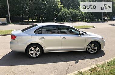 Седан Volkswagen Jetta 2013 в Полтаве