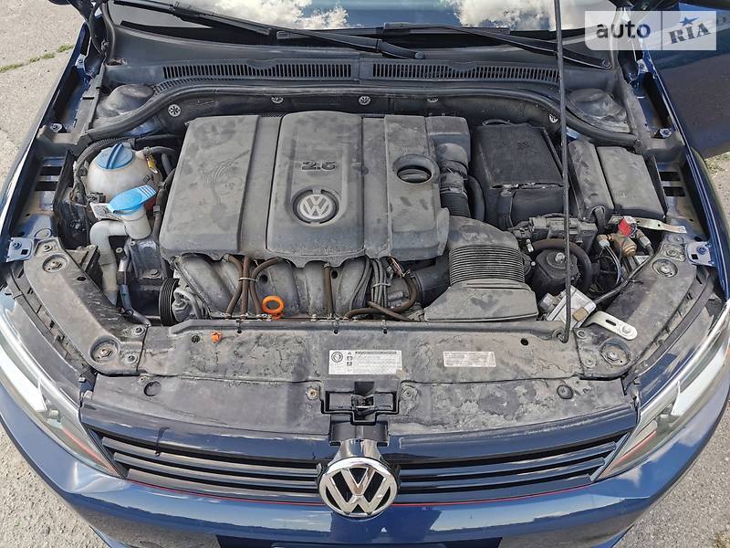 Седан Volkswagen Jetta 2012 в Миколаєві