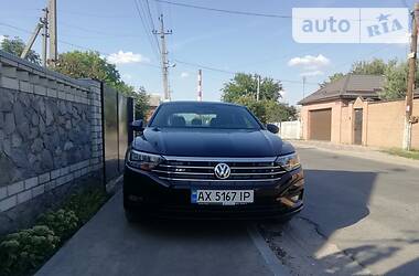 Седан Volkswagen Jetta 2018 в 
